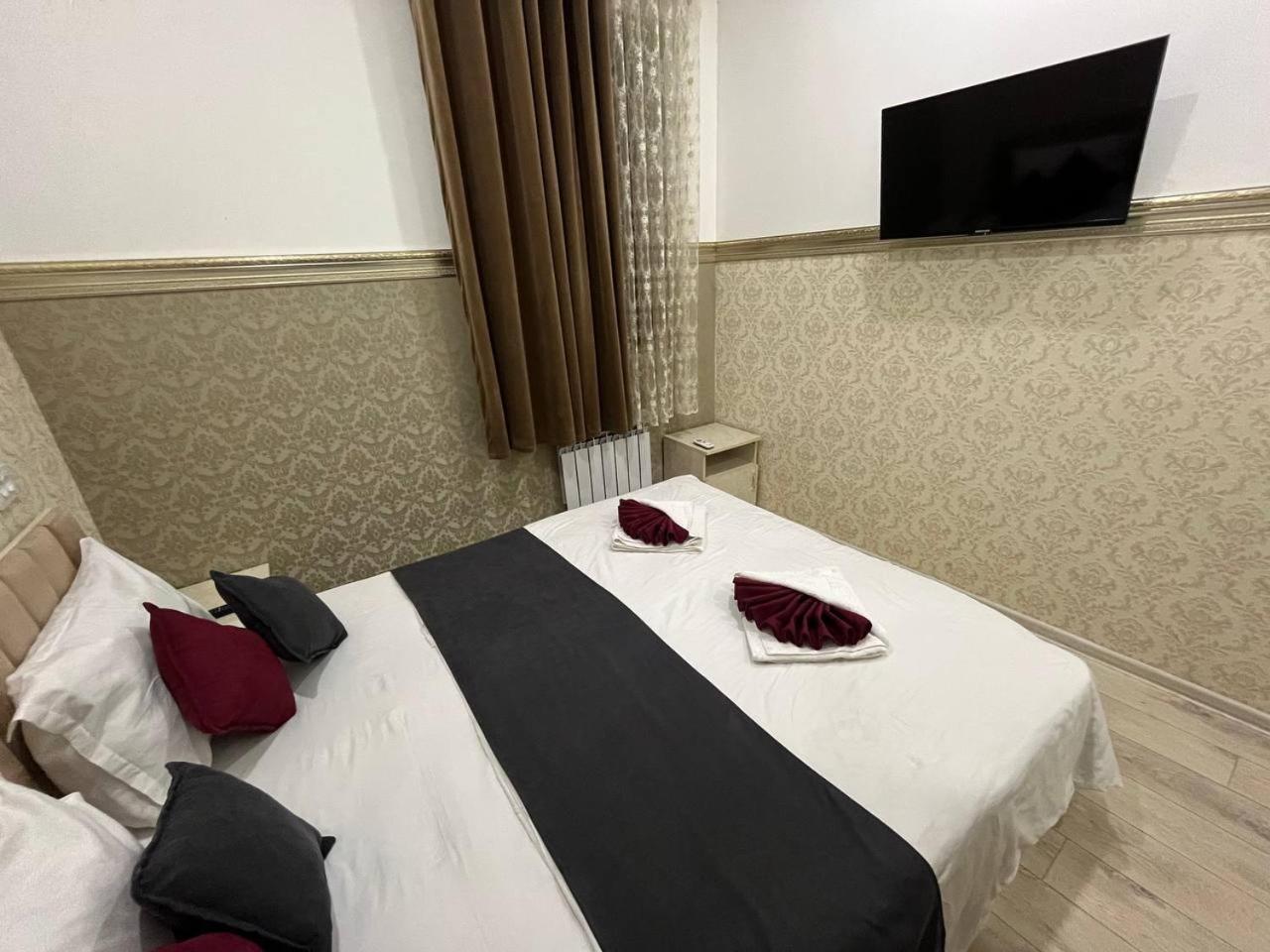 Fenix Hotel Ташкент Экстерьер фото