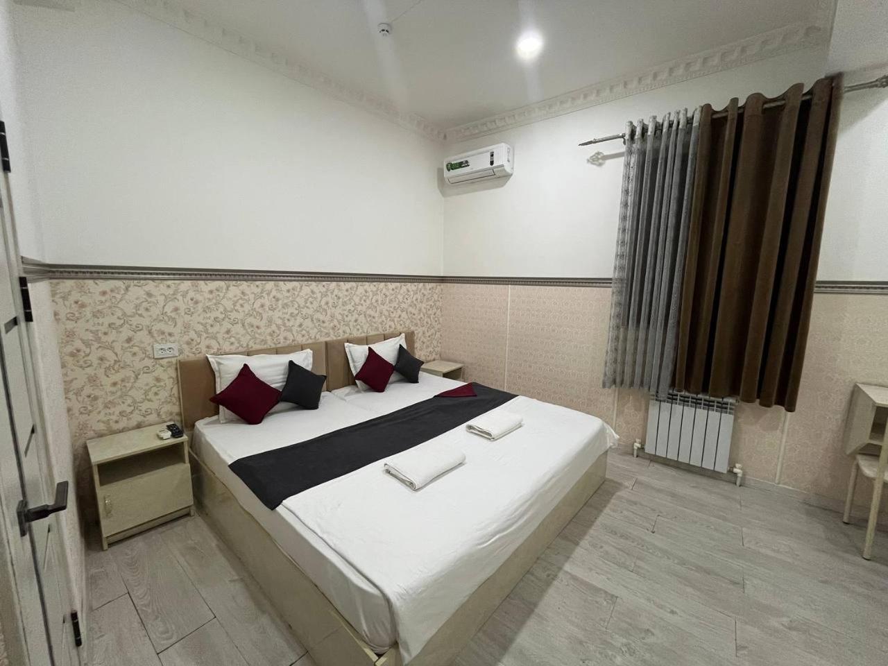 Fenix Hotel Ташкент Экстерьер фото