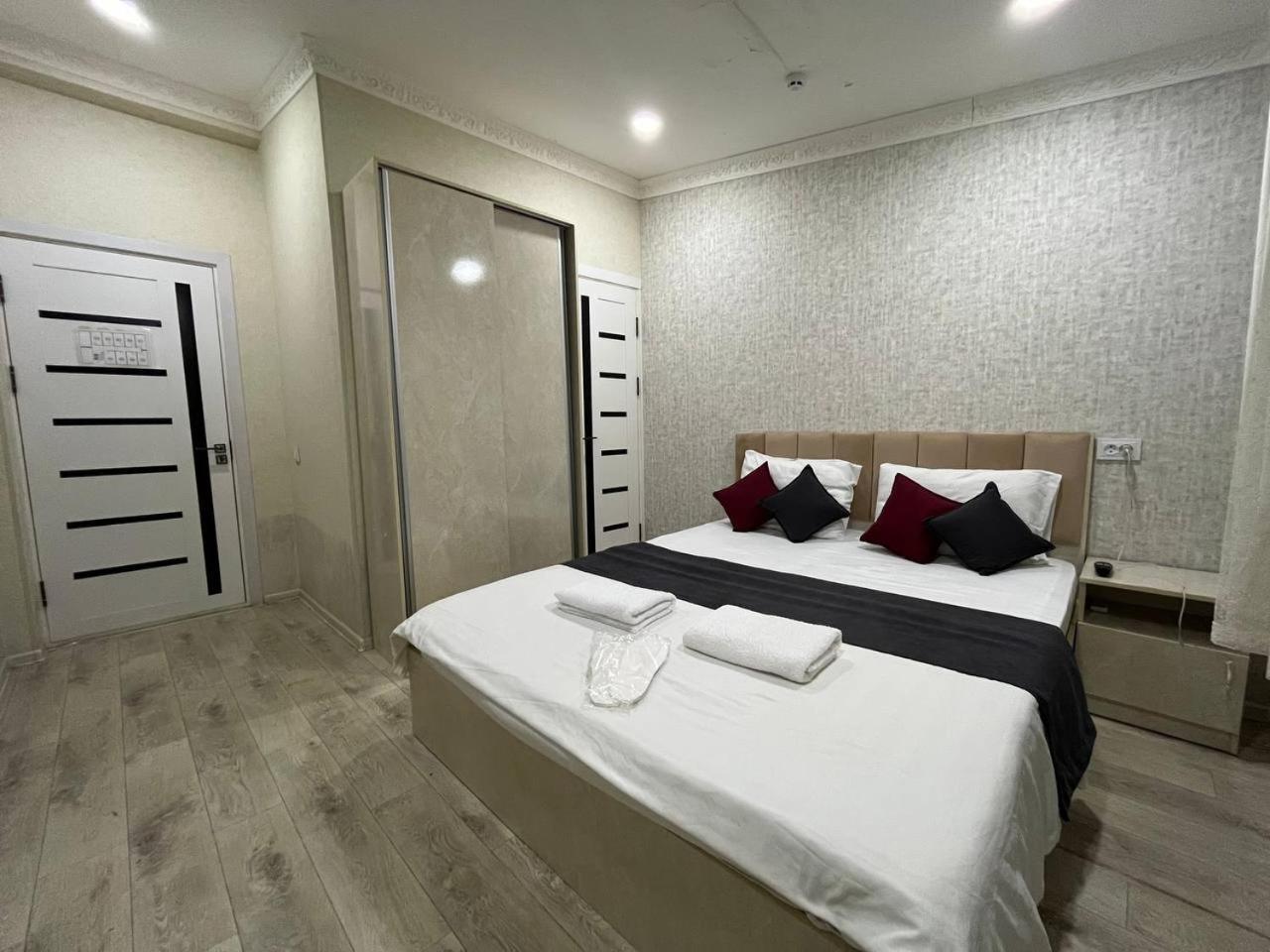 Fenix Hotel Ташкент Экстерьер фото