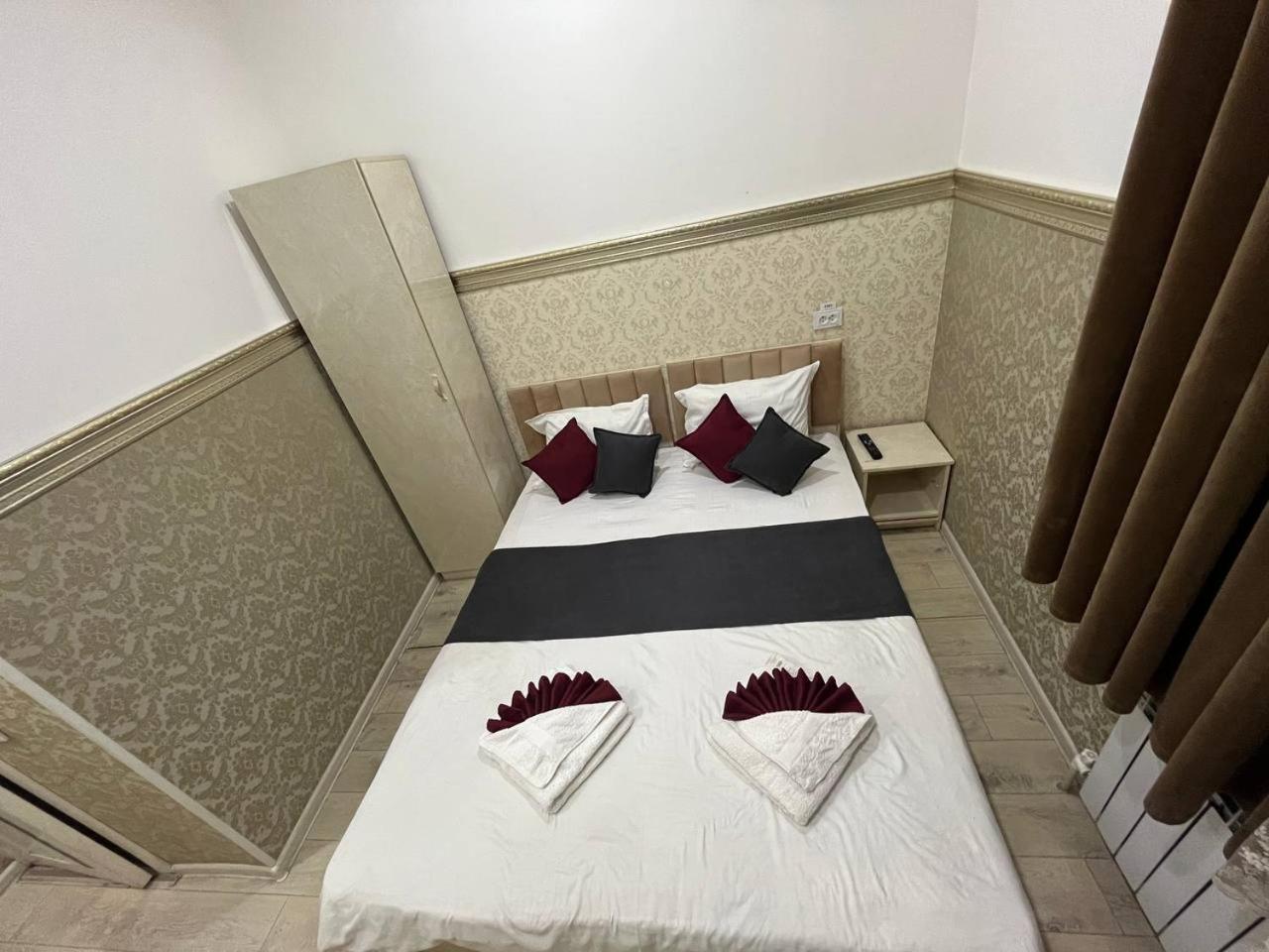 Fenix Hotel Ташкент Экстерьер фото