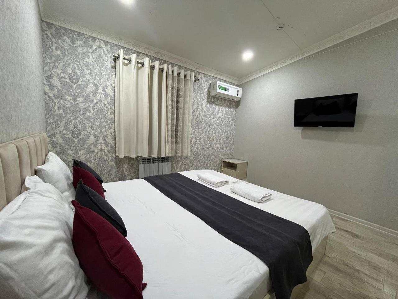 Fenix Hotel Ташкент Экстерьер фото