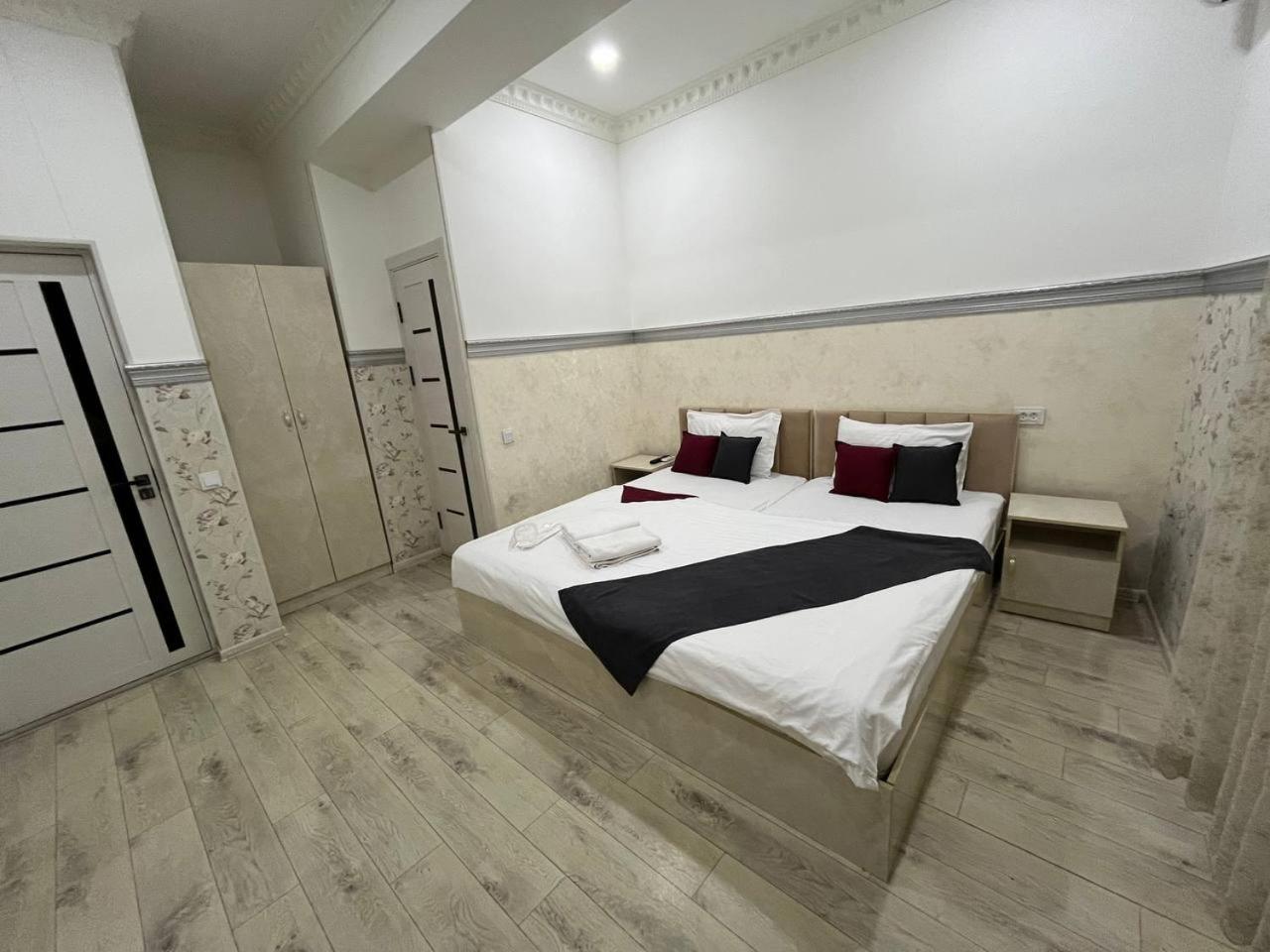 Fenix Hotel Ташкент Экстерьер фото