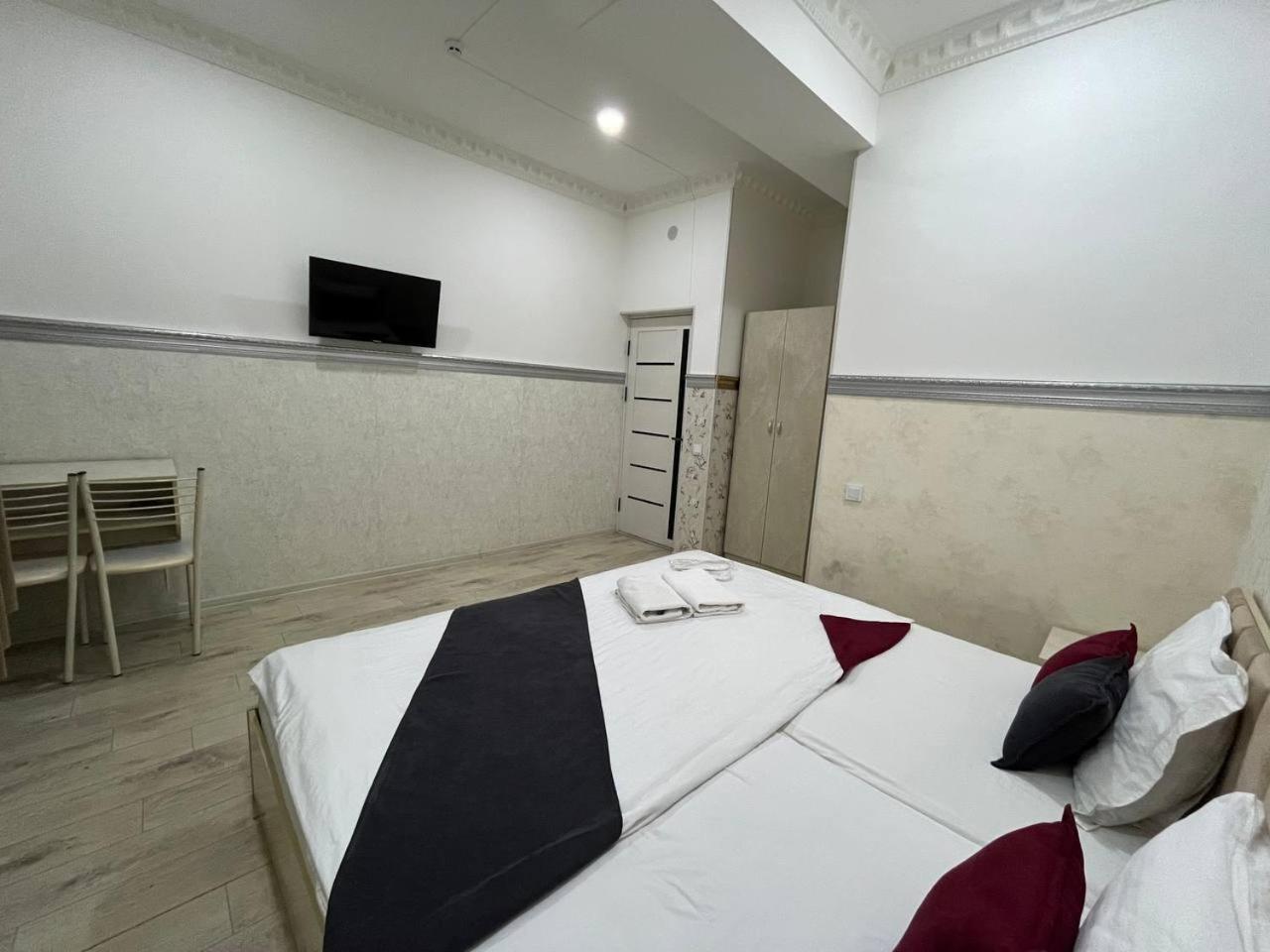 Fenix Hotel Ташкент Экстерьер фото